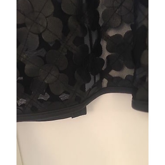 INTRANSIT (Brand) Black Leather Flower "Duster" - Picture 5 of 7